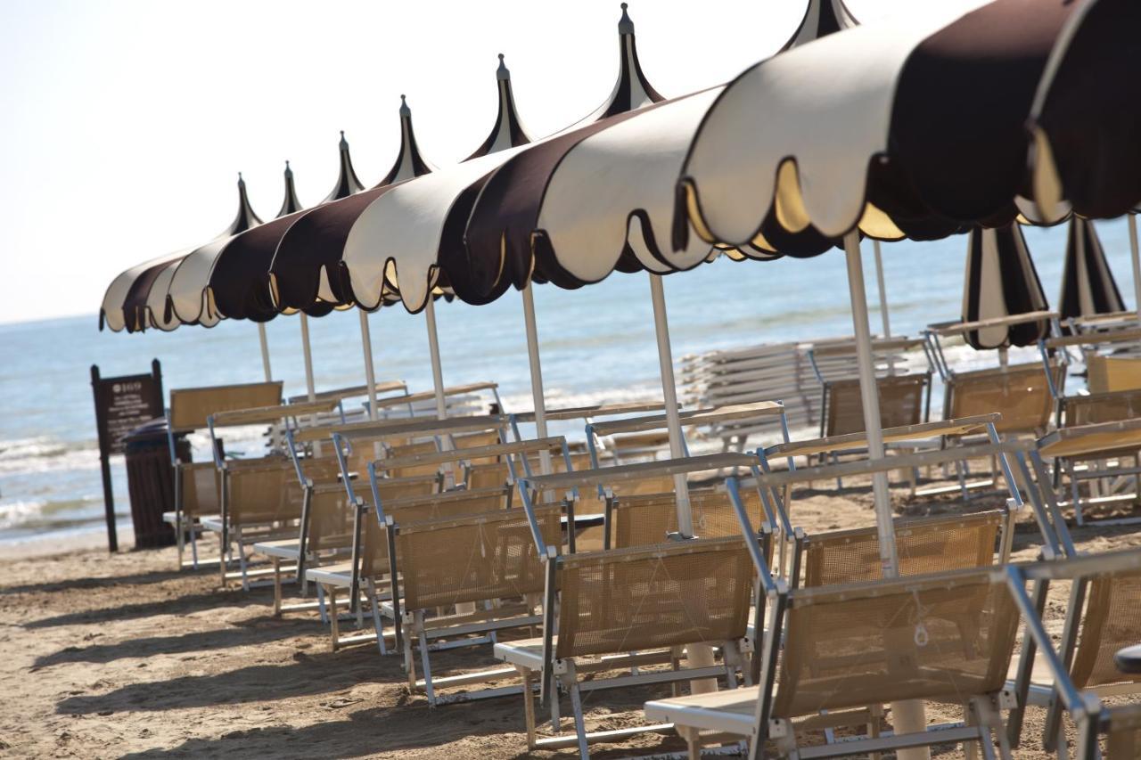 Hotel Blues Cervia Exterior photo